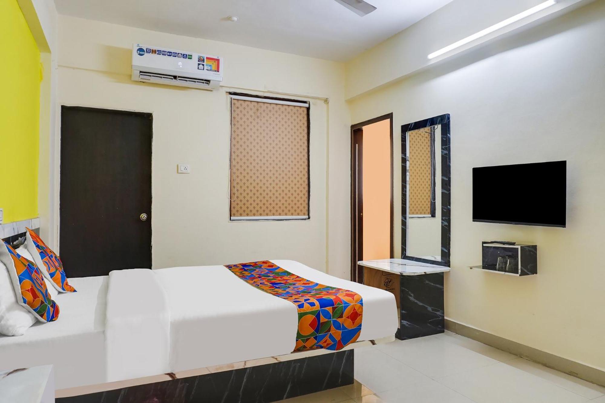Fabhotel Star Executive Hotel 3*